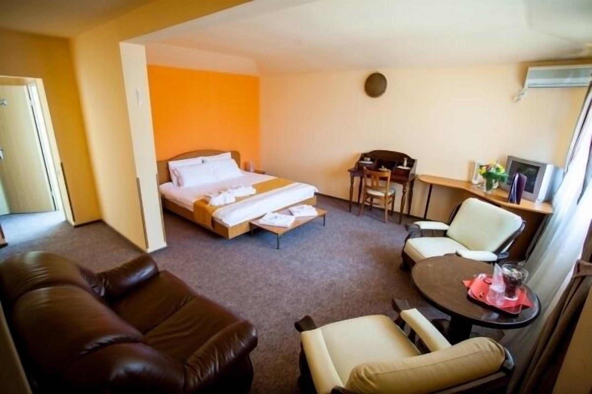 Deja Vu Guesthouse Kolozsvár Kültér fotó