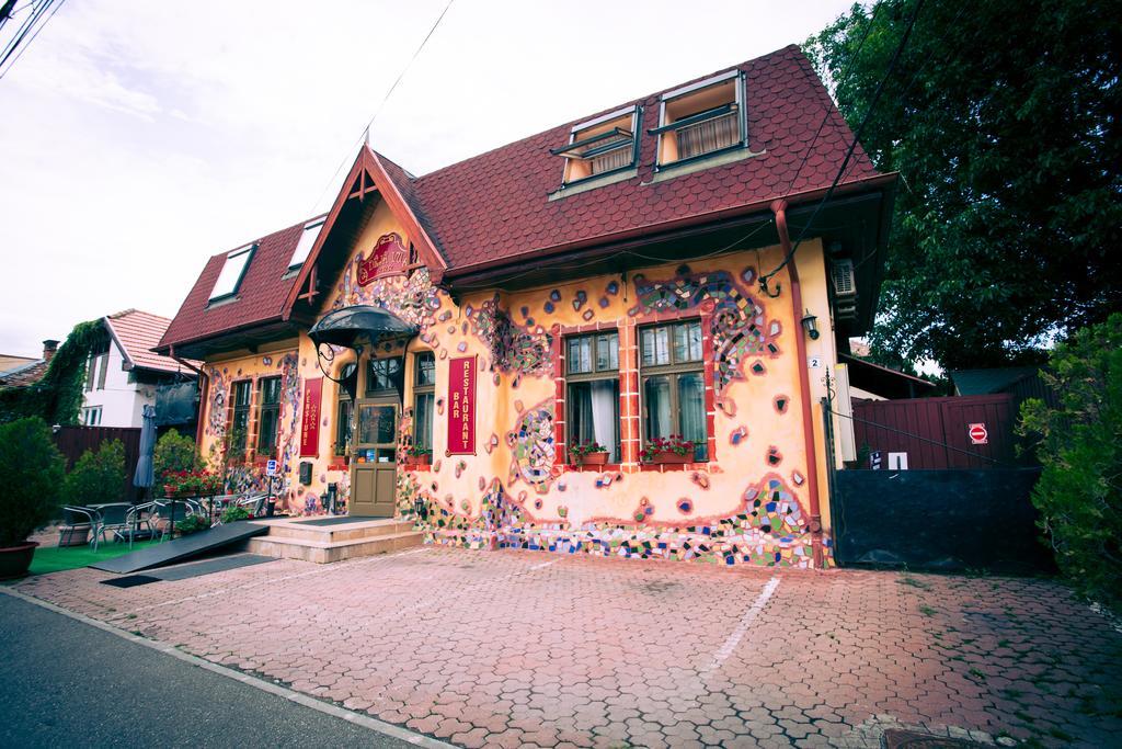 Deja Vu Guesthouse Kolozsvár Kültér fotó
