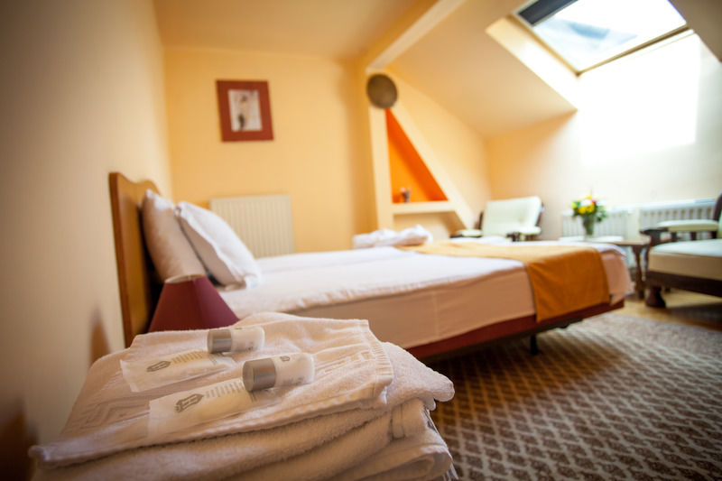 Deja Vu Guesthouse Kolozsvár Kültér fotó