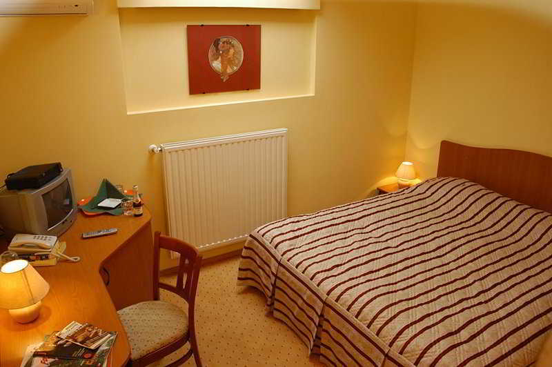Deja Vu Guesthouse Kolozsvár Kültér fotó