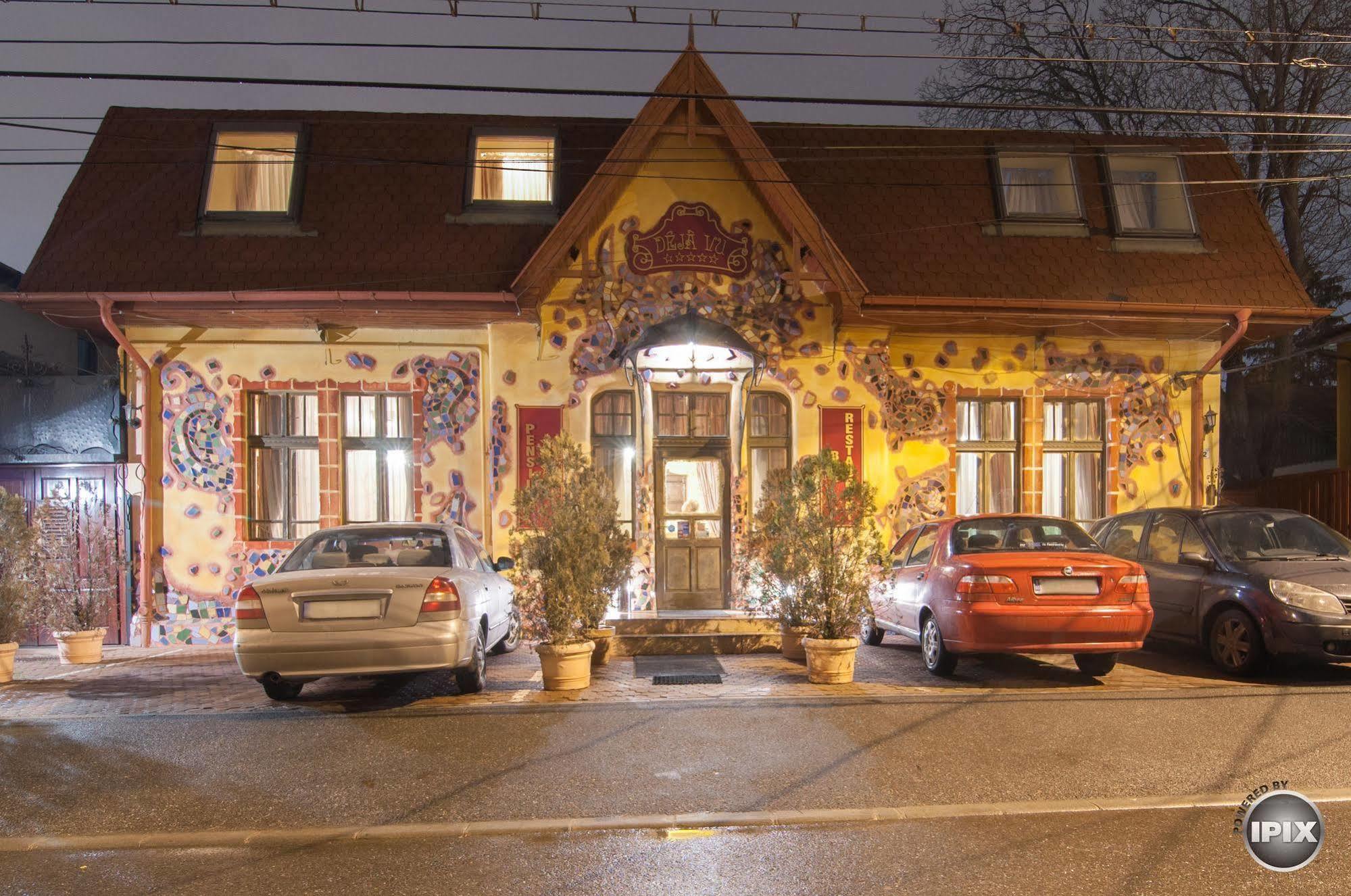 Deja Vu Guesthouse Kolozsvár Kültér fotó